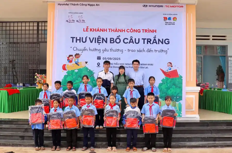 Thư viện Bồ câu trắng – Ngọn lửa văn hóa đọc cho học sinh Gia Lai