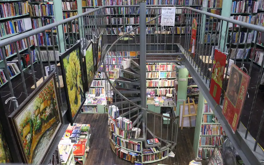 Phố Sách Nguyễn Xí – Điểm Nhấn Văn Hóa Đọc Giữa Lòng Hà Nội