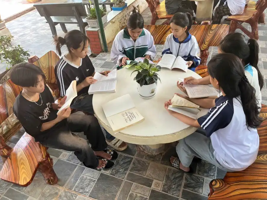 Thư Viện Xanh Nà Bủng: Nơi Gieo Mầm Tri Thức Giữa Vùng Biên Điện Biên