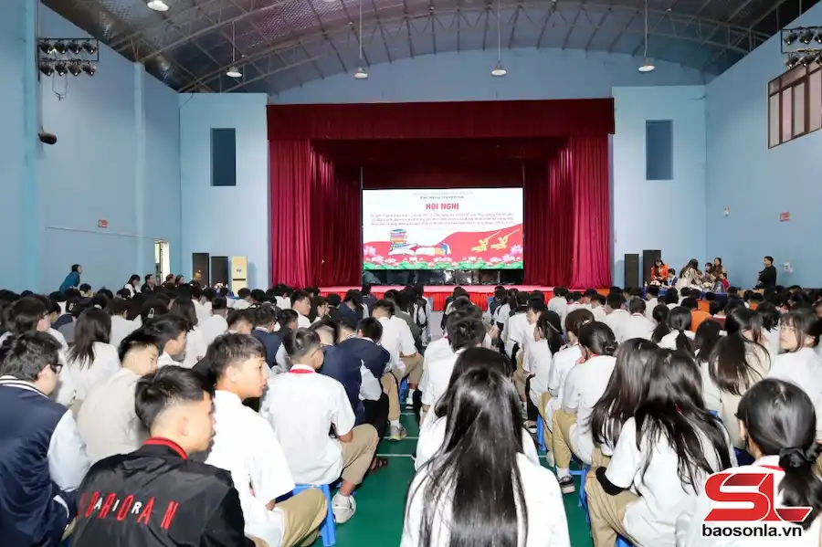 Đẩy Mạnh Đổi Mới Hoạt Động Thư Viện Phục Vụ Thiếu Nhi Năm 2025