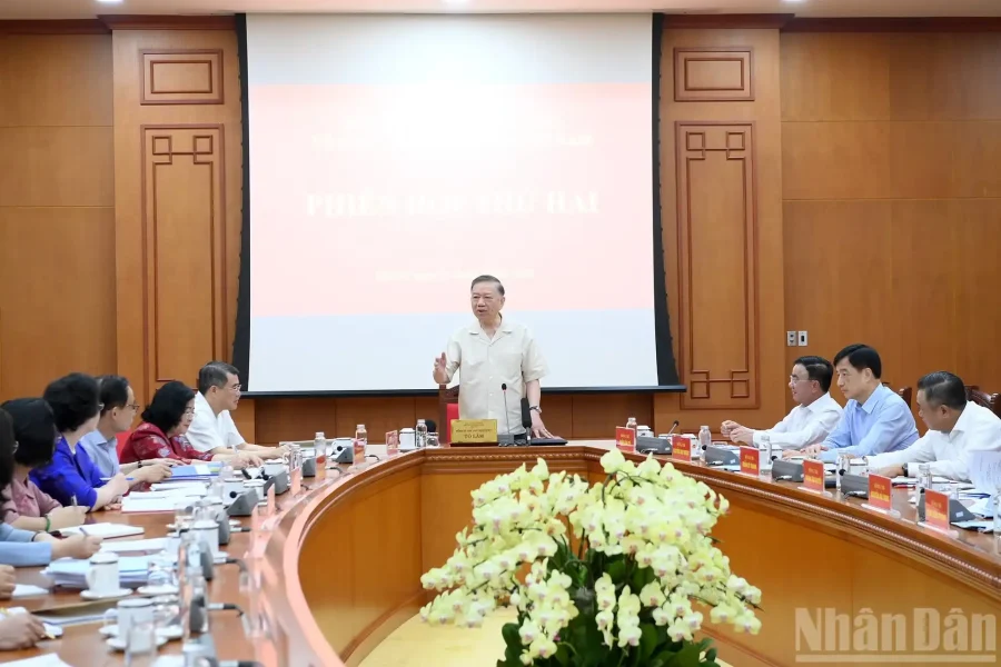 Tổng Bí thư, Chủ tịch nước Tô Lâm phát biểu chỉ đạo tại phiên họp Ban Chỉ đạo Trung ương về phát triển văn hóa