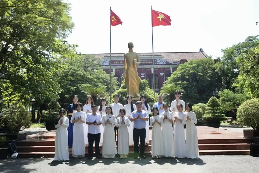 PGS.TS Phạm Minh Tuấn phát biểu tại Ngày hội Văn hóa đọc trong thanh niên