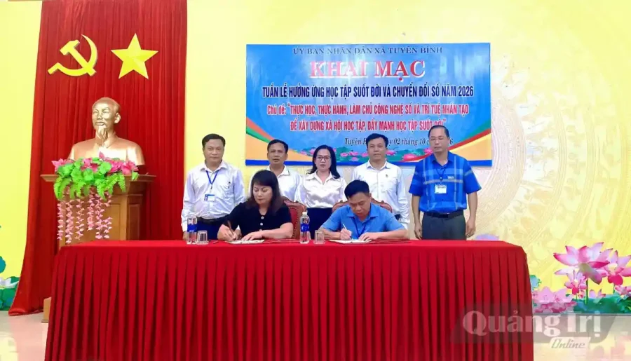 Quang cảnh lễ phát động phát triển văn hóa đọc và thúc đẩy học tập suốt đời